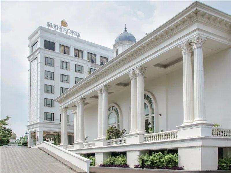 Sutasoma Hotel Jakarta Exterior foto
